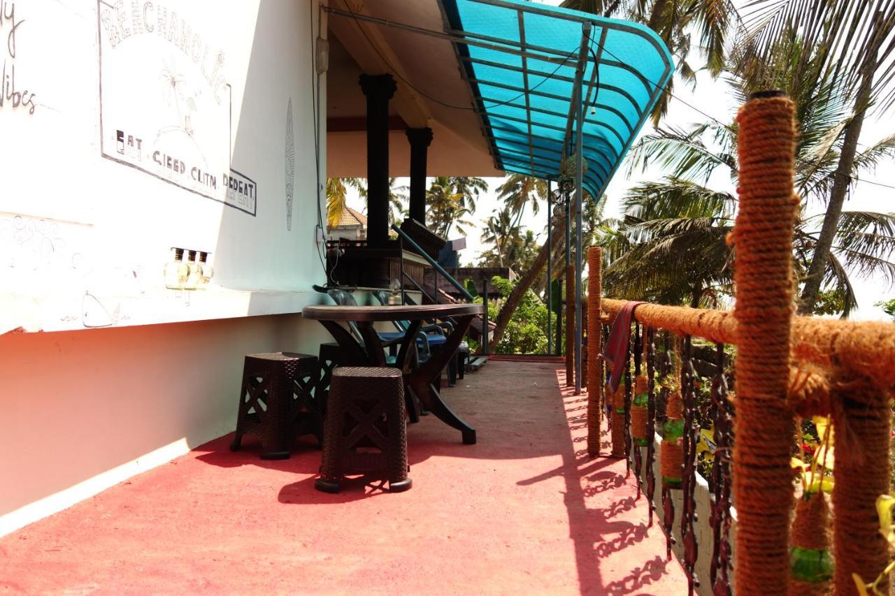 Beachaholic Homestay Alappuzha Экстерьер фото